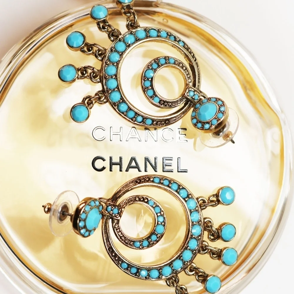 Vintage KENNETH JAY LANE Chandelier Earrings - Picture 5 of 15